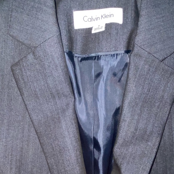 Dark Blue Calvin Klein Blazer with shoulder pads - Picture 2 of 7